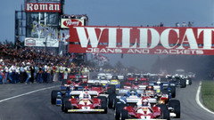 Cars formula one race