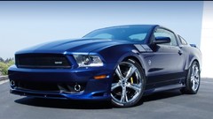 Cars front Ford mustang