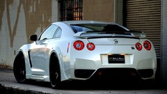 Cars GTR white cars