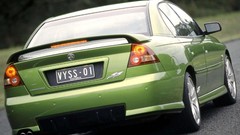 Cars Holden 2003 commodore