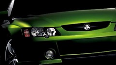 Cars Holden 2003 commodore