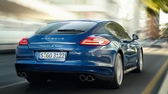 Cars hybrid Porsche Panamera