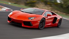Cars lamborghini aventador