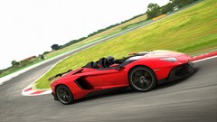 Cars Lamborghini-Aventador