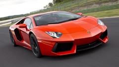 Cars Lamborghini-Aventador