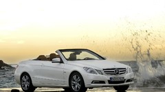 Cars Mercedes-Benz Mercedes-Benz E-Class