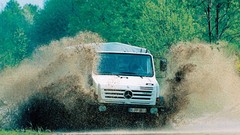 Cars Mercedes Unimog