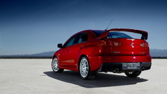 Cars Mitsubishi Lancer red