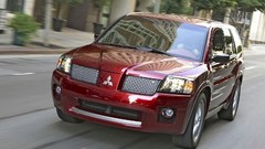 Cars Mitsubishi red cars