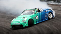 Cars nissan 350z Drifting