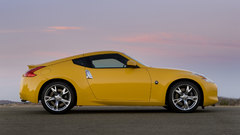 Cars nissan 370z
