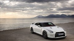 Cars Nissan GT nissan gt-r white cars