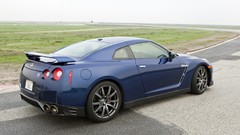 Cars Nissan GT-R R35