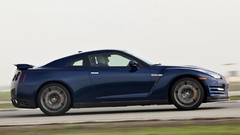 Cars Nissan GT-R R35
