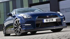 Cars Nissan GT-R R35