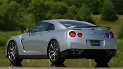 Cars Nissan GT-R R35