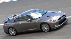 Cars Nissan GT-R R35