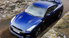 Cars Nissan GT-R R35