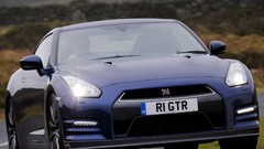 Cars Nissan GT-R R35