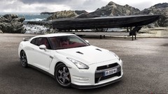 Cars Nissan GT-R R35