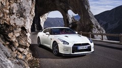 Cars Nissan GT-R R35
