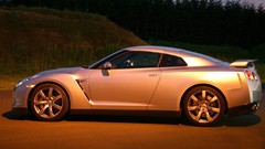 Cars Nissan GT-R R35