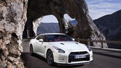 Cars Nissan GT-R R35