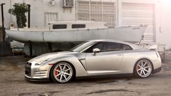 Cars Nissan GT-R R35