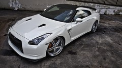 Cars Nissan GT-R R35 white cars