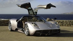 Cars Pagani Huayra