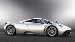 Cars Pagani Huayra