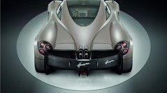 Cars Pagani Huayra