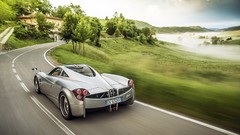 Cars Pagani Huayra