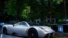 Cars Pagani Huayra