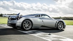 Cars Pagani Huayra