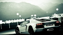 Cars races Lamborghini-Aventador