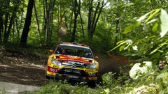 Cars racing Citroen C4