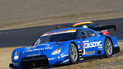 Cars racing Nissan GT-R