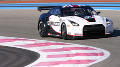Cars racing Nissan GT-R