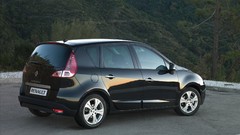 Cars Renault black cars