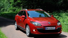 Cars Renault red cars