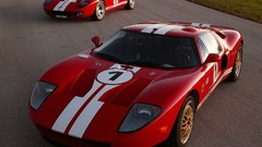 Cars ride ford gt