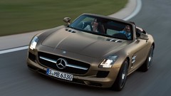 Cars roadster Mercedes-Benz Mercedes-Benz SLS AMG E-Cell