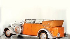 Cars Rolls Royce orange cars