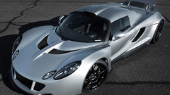 Cars silver Hennessey Venom