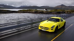 Cars sls amg Mercedes-Benz SLS AMG E-Cell
