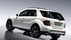 Cars SUV Mercedes-Benz
