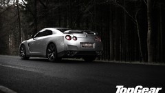 Cars top gear Nissan GT-R R35