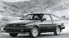 Cars Toyota grayscale vehicles