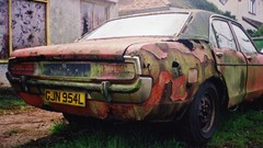 Cars trash rust rusted